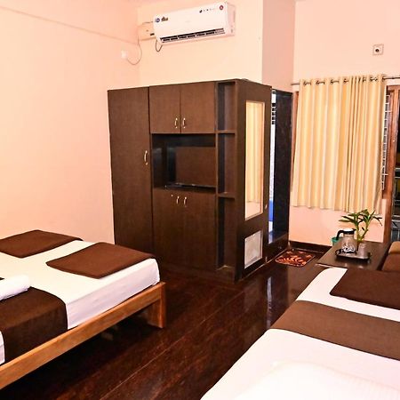 Jaya Paradise Mavalli Luaran gambar