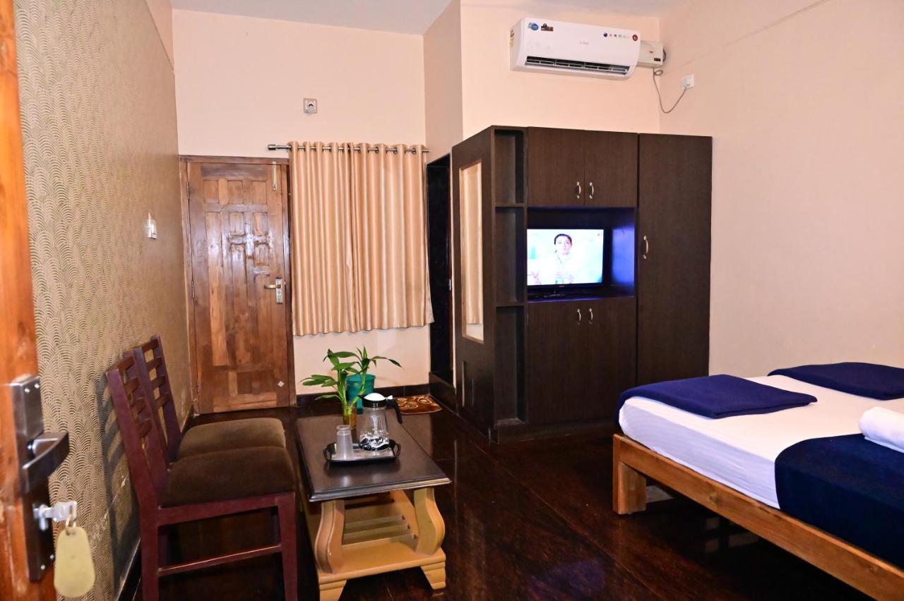Jaya Paradise Mavalli Luaran gambar