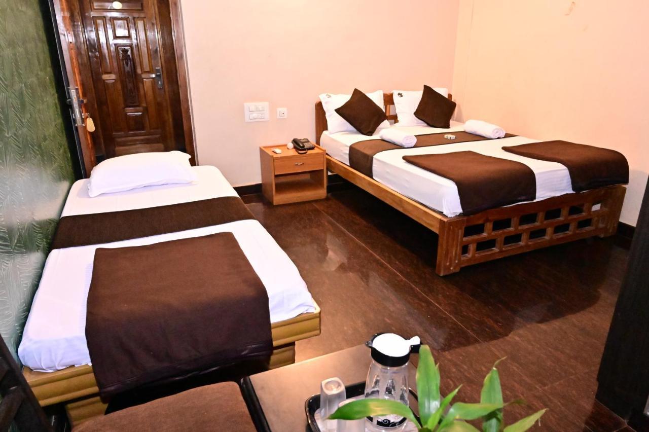 Jaya Paradise Mavalli Luaran gambar