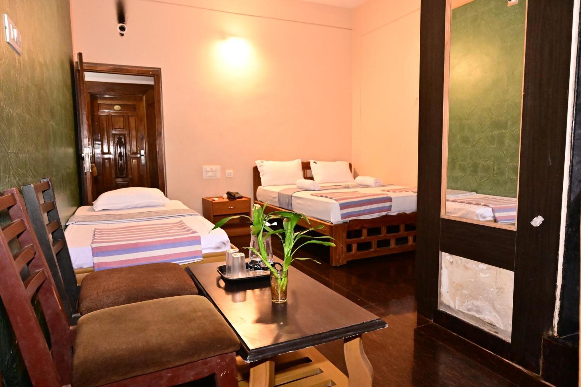 Jaya Paradise Mavalli Luaran gambar